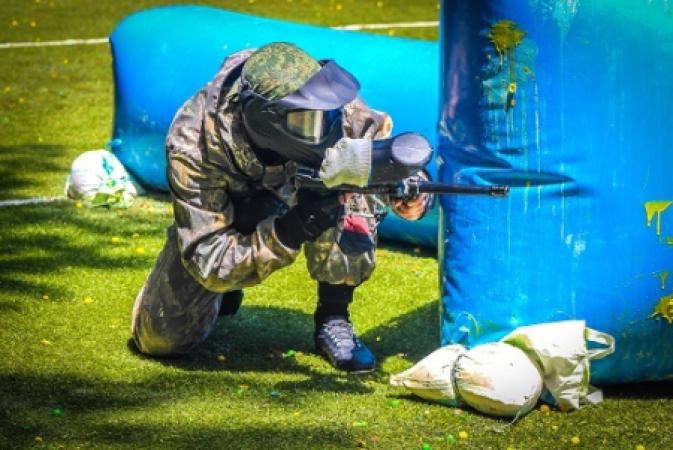 Outdoor Paintballing