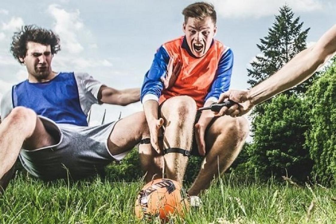 Electric shock football - 1