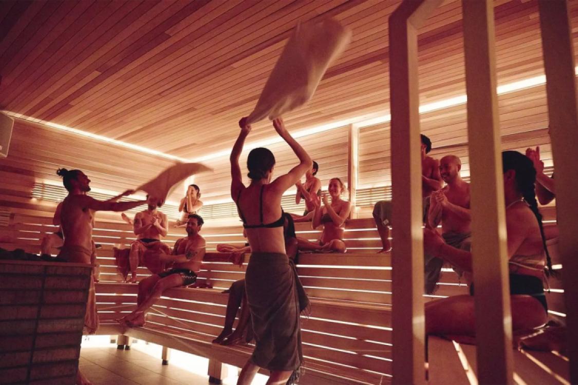 Sauna Strip Party - 1