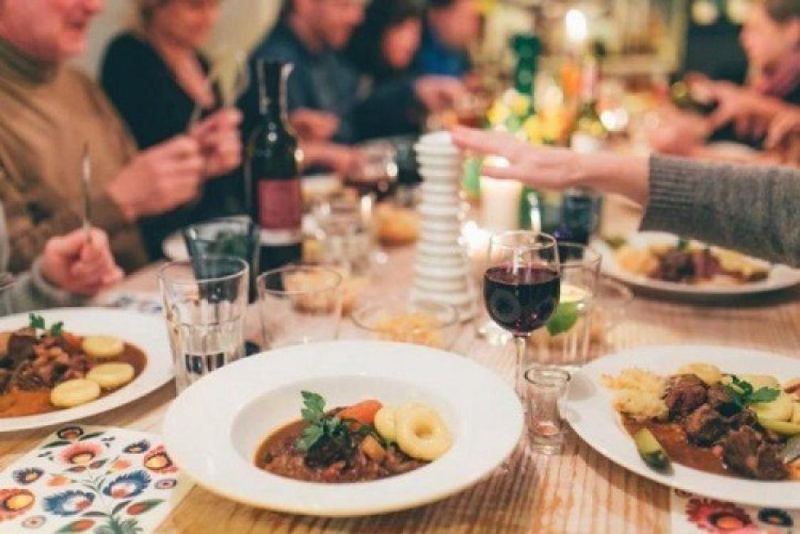 Deluxe Meal With Optional Stripper - 1