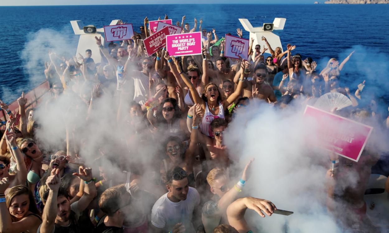 PukkaUp Boat Party Ultimate Ticket - 1