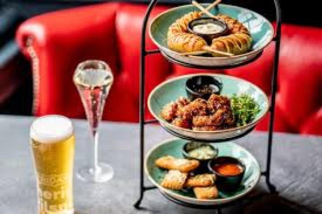 Bottomless American Themed Brunch & Cocktails - 1