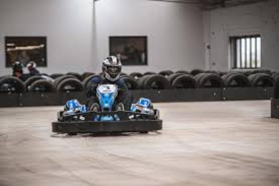 Exclusive Go Karting - 1