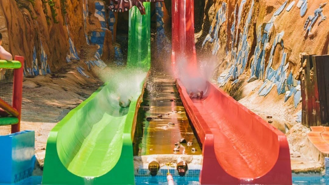 aqualandia high water slides