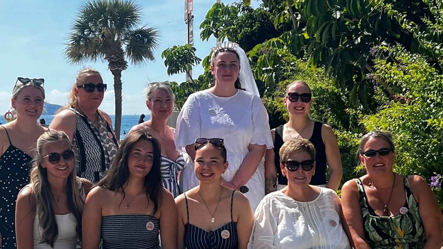 bride and hens in Benidorm