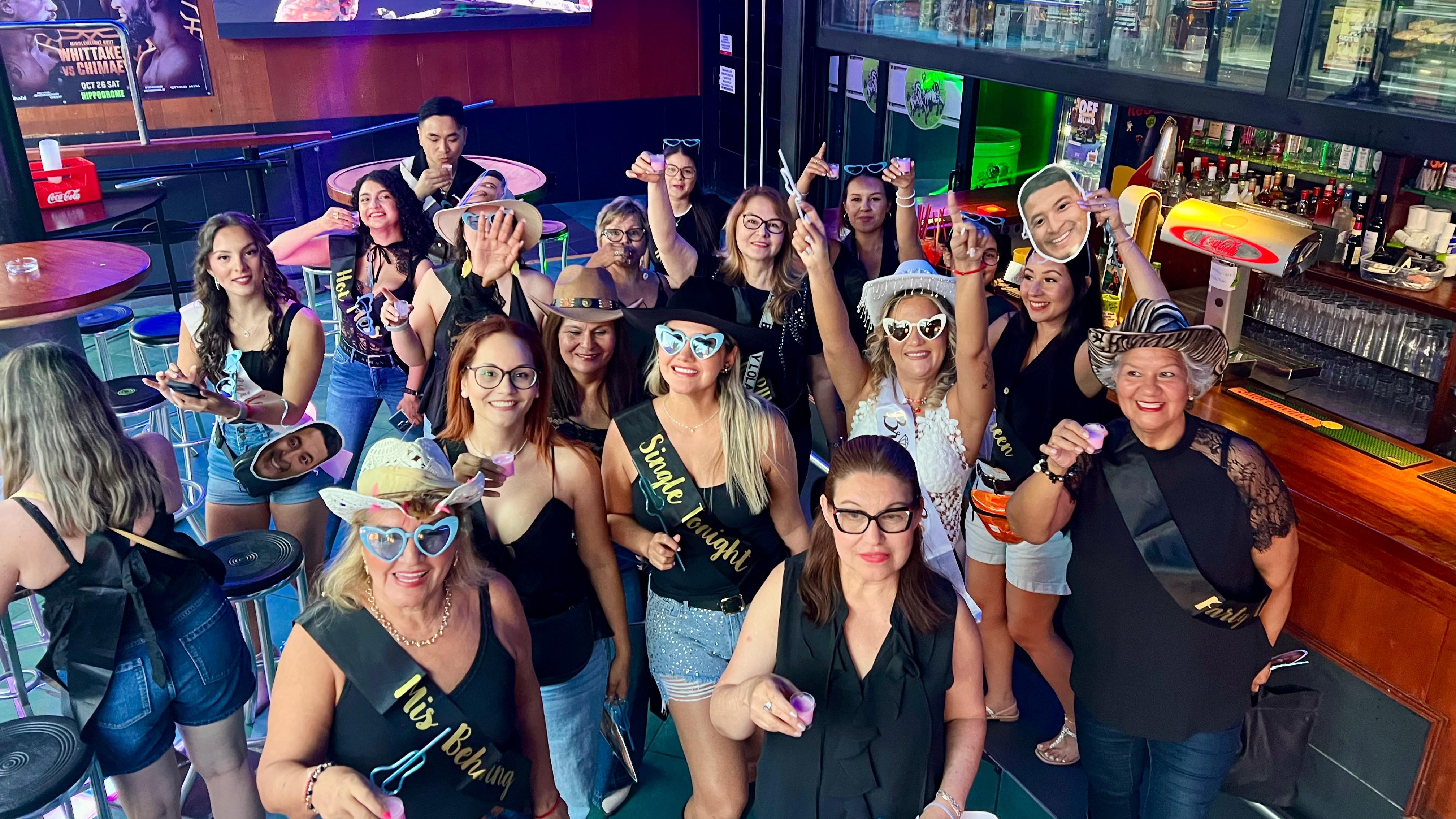 hen-party-pub-crawl