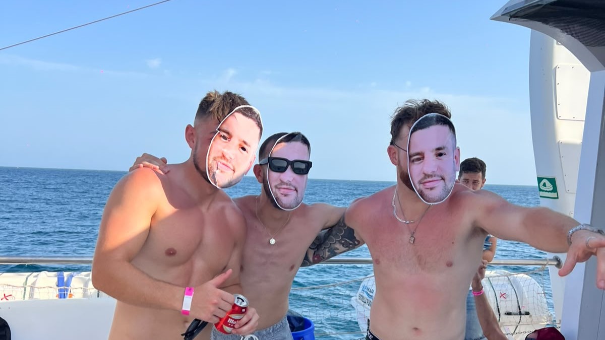 stag do on a party boat