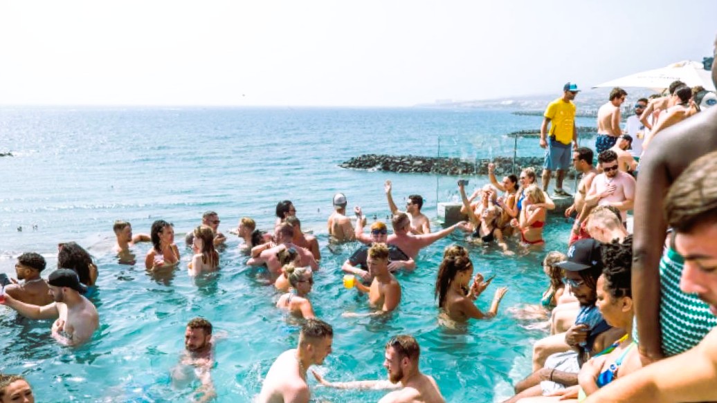 Monkey beach Pool Party
