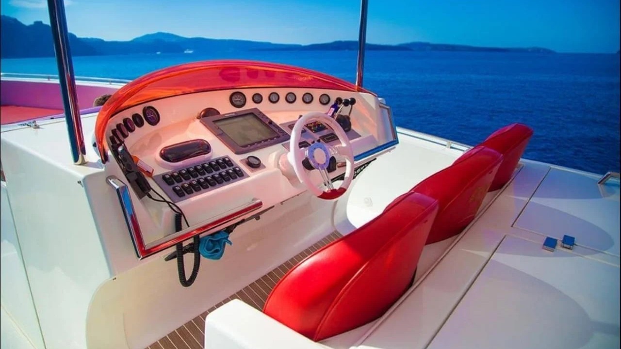 luxury boat hire in Tenerife
