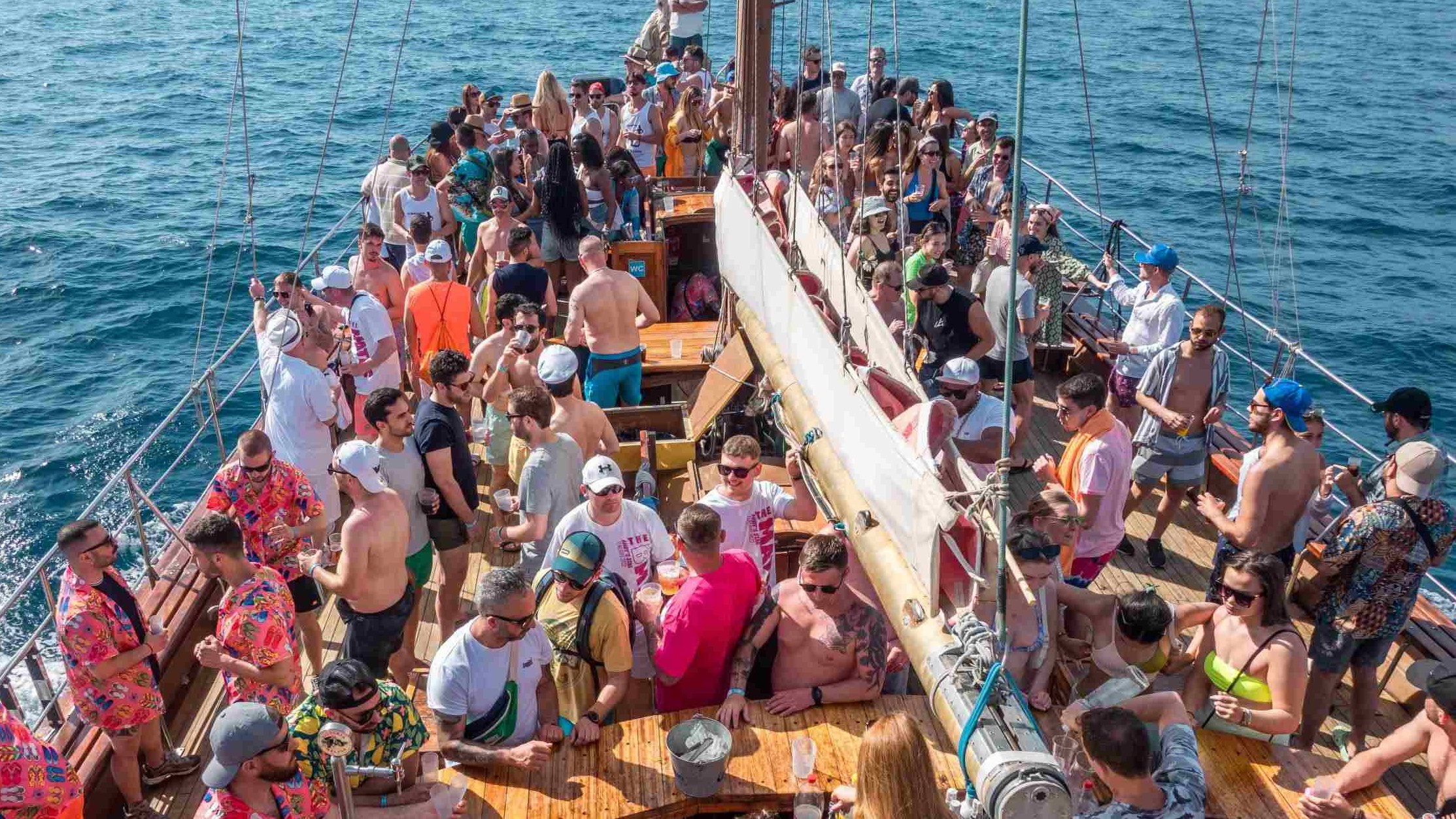 utopia booze cruise